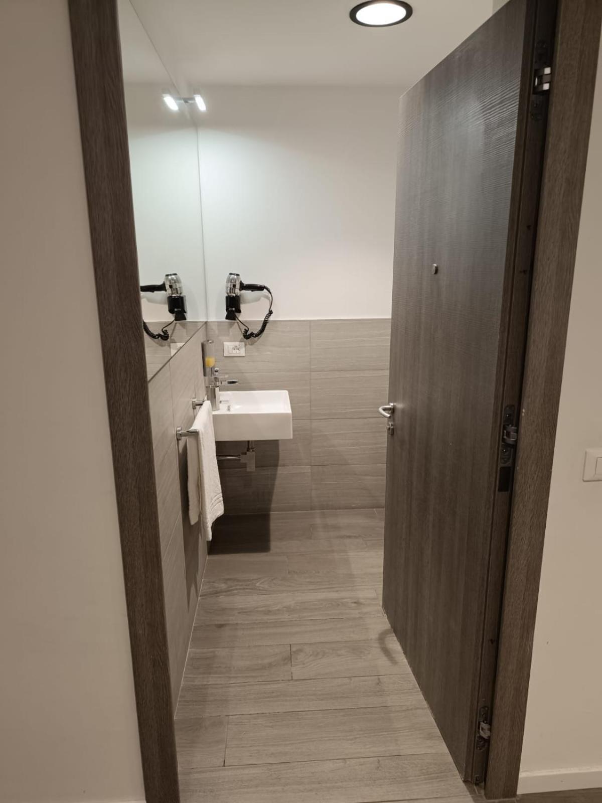 Fasthotel Linate 세그라테 외부 사진